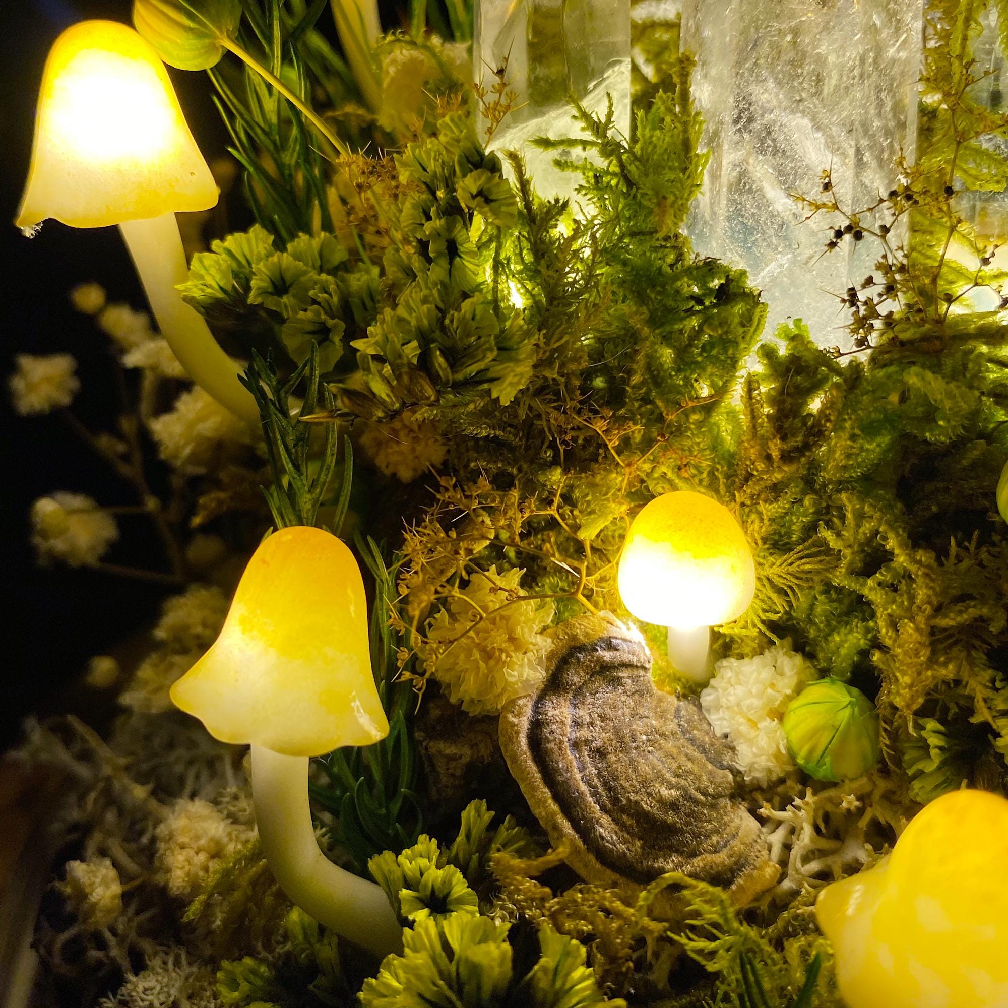 StarArtisans Enchanted Forest Mushroom Lamp Crystal Nightlight